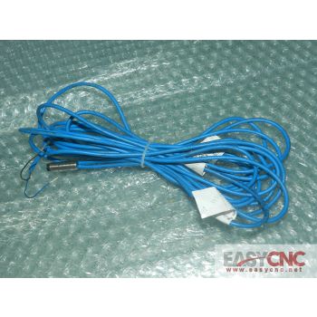 7.7-9VDC550-110R proximity switch new