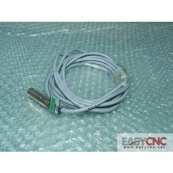 BES516370E3R3331B BALLUFF proximity switch new