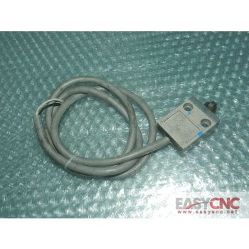 D4C-1203 Omron limit switch used