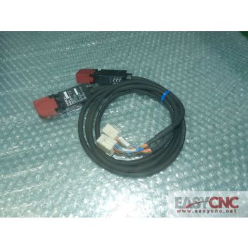 D4GS-N4T-3 Omron safety door swith new