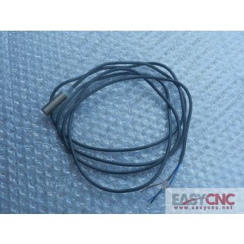 E2E-X2E2 Omron proximity switch new