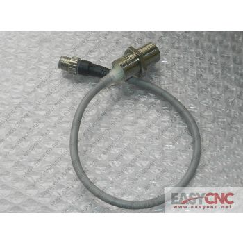 E2E-X7D1-M1GJ Omron proximity switch new