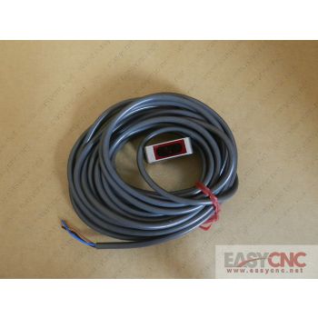 E32M-CT81-D photoelectric sensor new