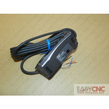 E3NC-LA21 Omron smart laser sensors new