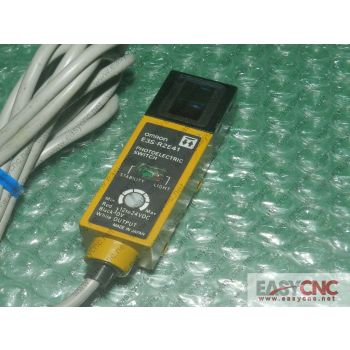 E3S-R2E41 Omron photoelectric switch sensor used