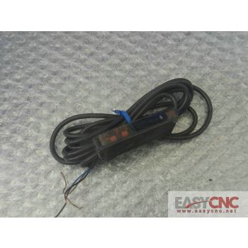 E3X-DA41-N Omron photoelectric sensor used