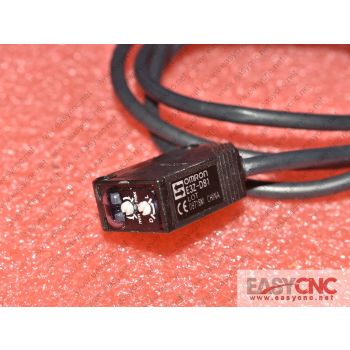 E3Z-D81 Omron proximity switch used