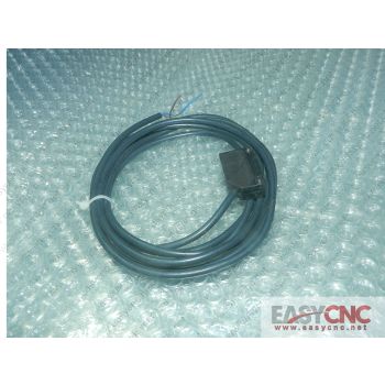 E3Z-T81-L Omron photoelectric switch used