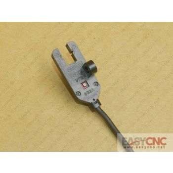 EE-SX772A Omron photoelectric switch new
