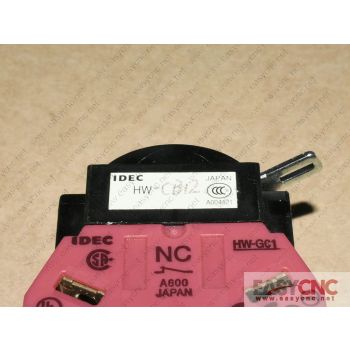 HW-CB12 IDEC PUSH BUTTON used