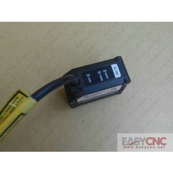 IL-100 Keyence IL laser sensor new