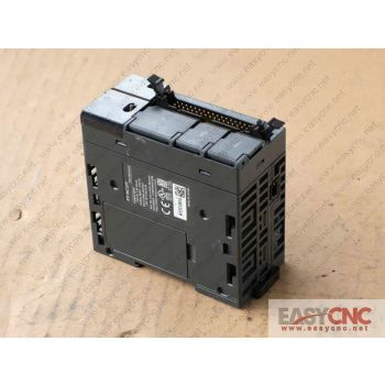 KV-NC32T Keyence Programmable controller module used