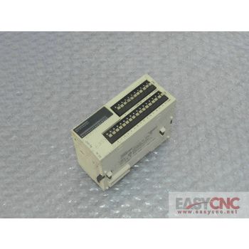 TWDDMM24DRF Schneider expansion 16 in dc 8 out rly spring tbk used